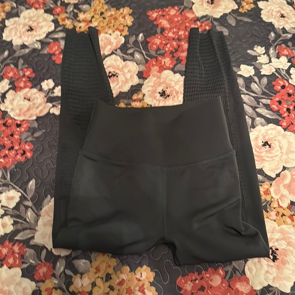 Olive green leggings perfect for fall